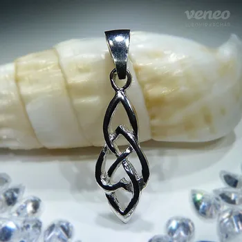 Přívěsek Keltia - přívěsek s plastikou , Materiál: Bílé zlato, ryzost 585/1000