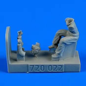 Plastikový model Aerobonus 1/72 WWII RAF Motorcycle Driver