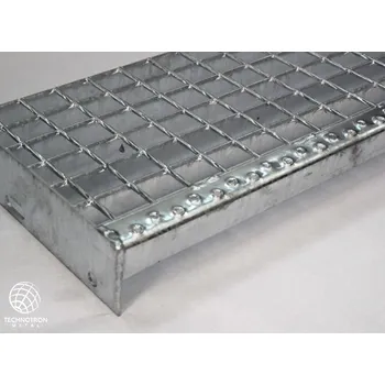 Terasové prkno Schodišťový stupeň - SP - svařovaný - ocel, žárový zinek / 34 x 38 / 30 x 3 / 1000 x 240 mm