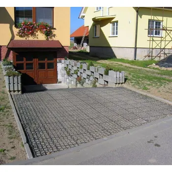 Venkovní dlažba Zatravňovací plastová dlažba - Černá