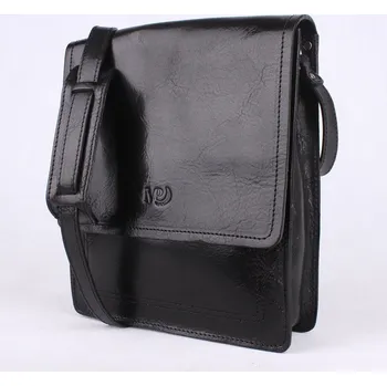 Kabelka Luxusní kožená hladká černá crossbody taška Marta Ponti no. 811