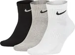 NIKE Everyday Cushioned Socks 3-pack…