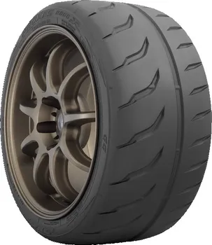 Letní osobní pneu TOYO Proxes R888R 225/45 R16 93 W XL