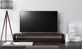 televize LG 43" LED (43UM7100PLB) v interiéru