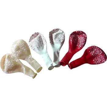 Dárková taška Balónky: 6 ks dívčích balónků s potiskem srdce varianta č. 2 barvy: bílá, zlatá, červená