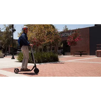 Segway Kickscooter ES2 koloběžka