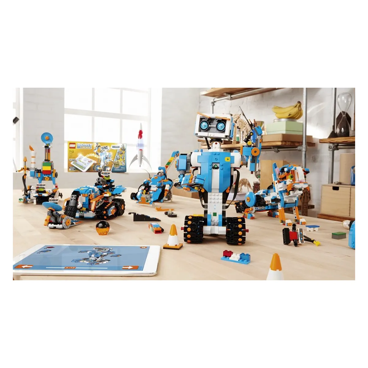 LEGO Boost 17101 Tvo ivy box s na adim od 7 499 K Zbozi.cz
