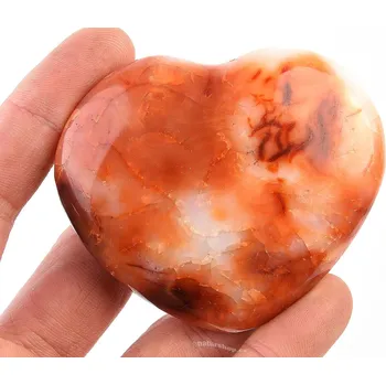 Přírodní kámen Srdce z karneolu 154g