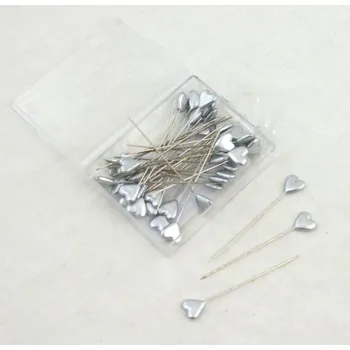 Party dekorace Špendlík se stříbrným srdíčkem - 1ks