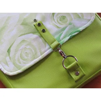 Kabelka Crossbody A4 ,, zelené růže " KD16