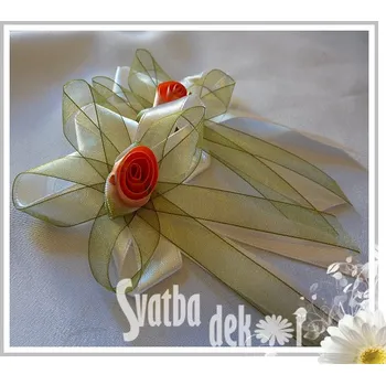 Vývazek velký krémovo-zelený s oranž růží