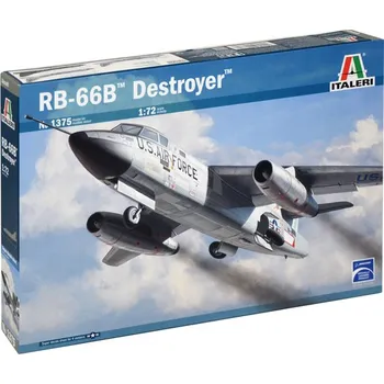 Plastikový model Italeri RB-66B Destroyer 1:72