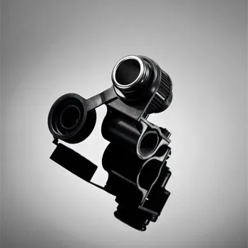 Osvětlení pro motocykl 12V zásuvka se svorkou