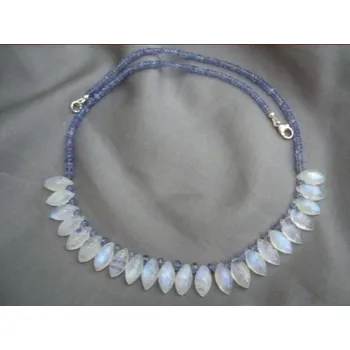 Náhrdelník Náhrdelník tanzanit,měsíční kameny