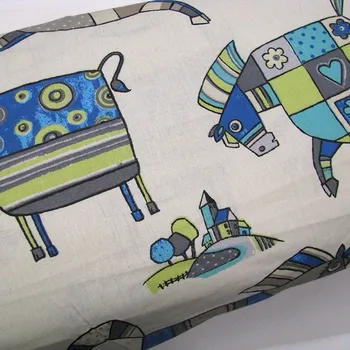 BAVLNĚNÉ PLÁTNO - KONĚ, ŠÍŘE 160CM