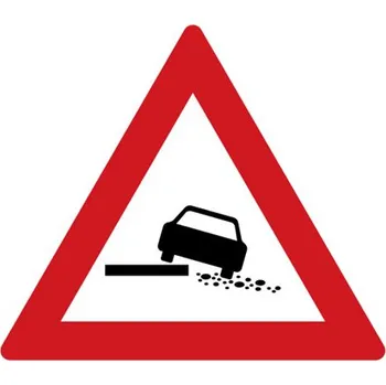 Dopravní značka Dopravní značka A28 - Nebezpečná krajnice