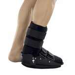 Maxis Protect Walker Boot short