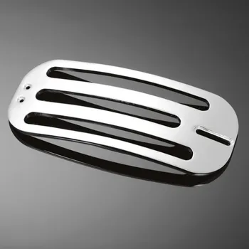 Zavazadlo na motocykl Highway Hawk Motocyklový nosič zavazadel Highway Hawk ALUMINUM - HARLEY-DAVIDSON modely se Solo sedlem Chrom