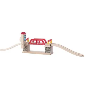 Vláček a vláčkodráha Woody Most sklopný