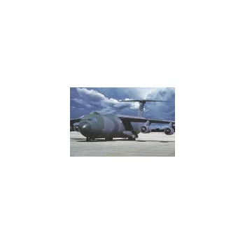 Plastikový model 1/144 C-141B Starlifter (63rd MAW, USAF,1983)