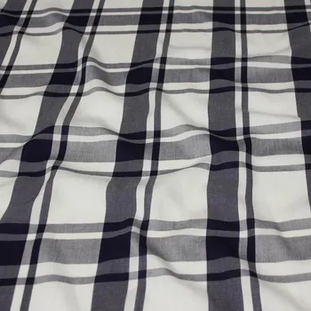 Košilovina bílá 18067, modré káro, š.145