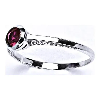 Prsten Stříbrný prsten se syntetickým rubínem,prsten ze stříbra,T 1443