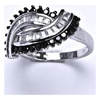 Prsten Stříbrný prsten, prsten ze stříbra, syntetický čirý a černý zirkon, váha 4,4 g, vel.57