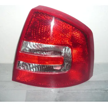 Zadní světlomet Světlo zadní ŠKODA OCTAVIA II/TOUR II HB 04-12