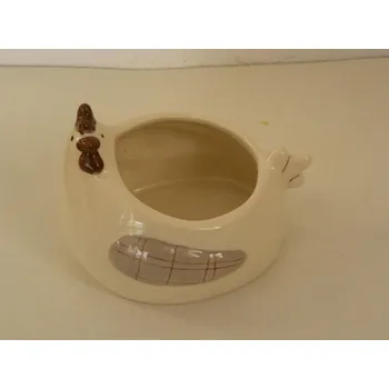 Velikonoční dekorace slepička s otvorem - posl. 1 ks