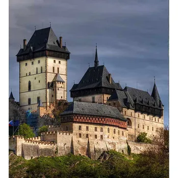 DIMEX MS-3-0187 225 x 250 cm, Karlštejn