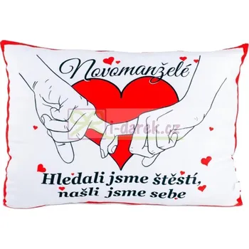 Žertovný předmět Zamilovaný polštářek pro novomanžele - NAŠLI JSME SEBE