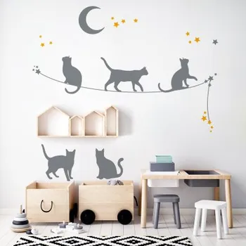 Yokodesign Nástěnná samolepka - stínové obrázky - kočky na laně barva kočky: šedá, barva doplňky: žlutá
