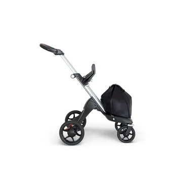 Konstrukce kočárku Stokke Xplory Silver Chassis V6 podvozek s hnědými madly 2018