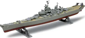 Plastikový model Revell USS Missouri Battleship 1:535