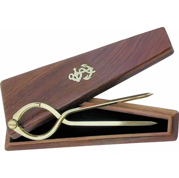 SEA CLUB Námořní odpichovátko mosazné v dřevěném boxu 8232