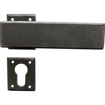 Dveřní kování Kovaná rozetová klika model 1821