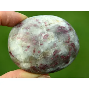 Přírodní kámen Turmalín rubelit kámen 94g