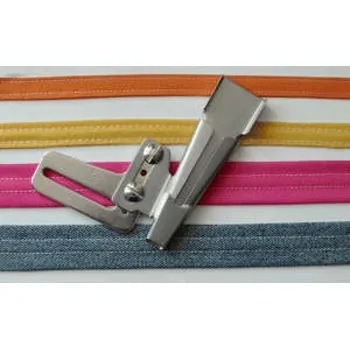 Příslušenství k šicímu stroji Nástavec pro skládání poutek na pásek 19mm