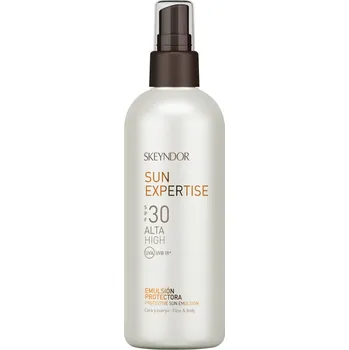 Přípravek na opalování Skeyndor Sun Expertise Protective Emulsion SPF30 - Ochranná emulze na opalování SPF30 200ml