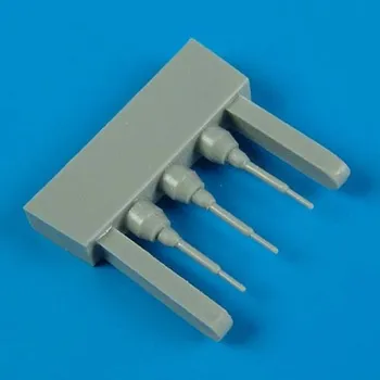 Plastikový model Quickboost 1/48 F-8E Crusader pitot tube