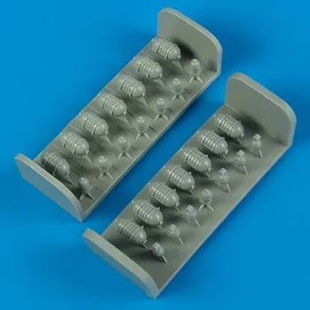 Plastikový model Quickboost 1/72 B-17 Flying Fortress oxygen cylinders