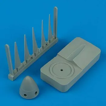Plastikový model Quickboost 1/72 Spitfire Mk. XIV propeller w/tool