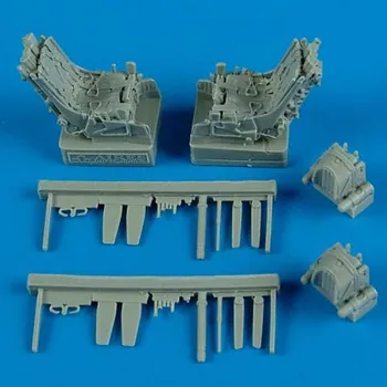 Plastikový model Quickboost 1/48 Su-27UB ejection seats with safety belts