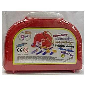 Doktorka malá kufřík malý