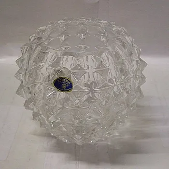 Svícen Svícen kulatý skleněný kříšťálová koule s hroty O346