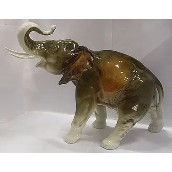 Royal Dux Duchcov 27 Porcelánová Socha