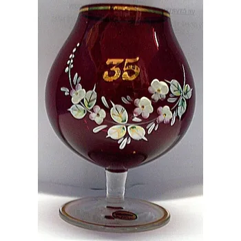 Váza Jubilejka obří skleněná číše výroční červená malovaná zlacená s číslem 35