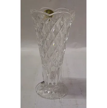Váza Vázička malá skleněná křišťálová O31 Milada
