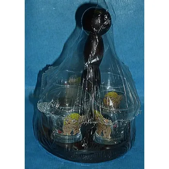 Kulatý dřevěný podnos se 4 štamprdlátky dárkový s obrázky nahý muž a žena