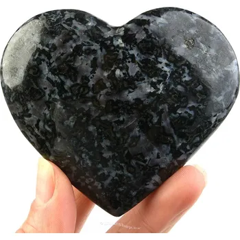 Přírodní kámen Srdce gabro výběrové (206g)